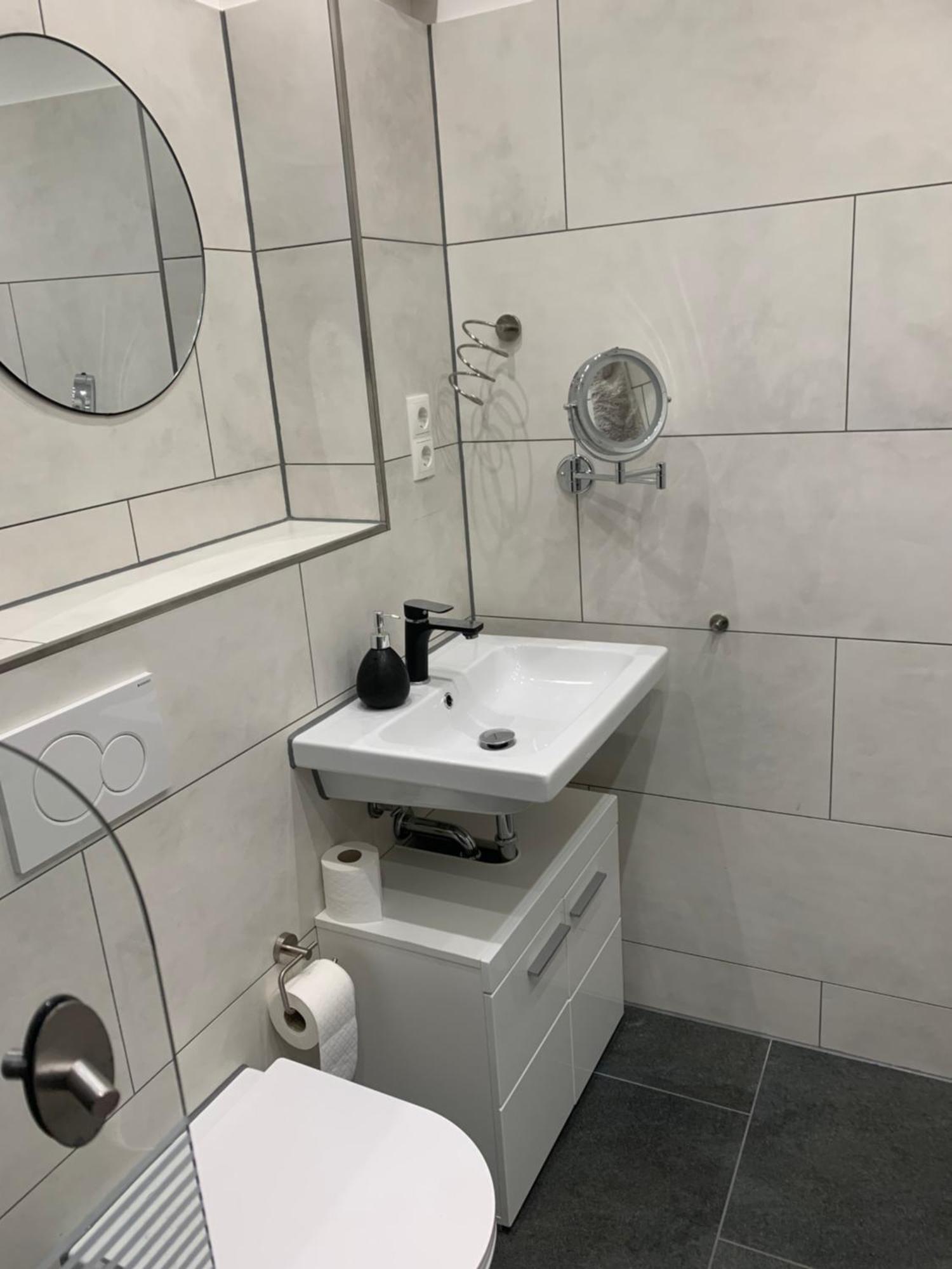 Km Apparts Wesel 4 Екстериор снимка